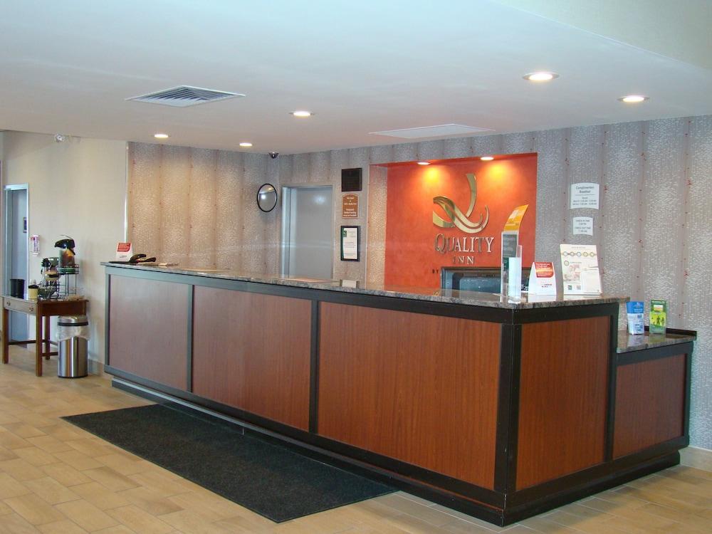 Quality Inn West Springfield Eksteriør bilde