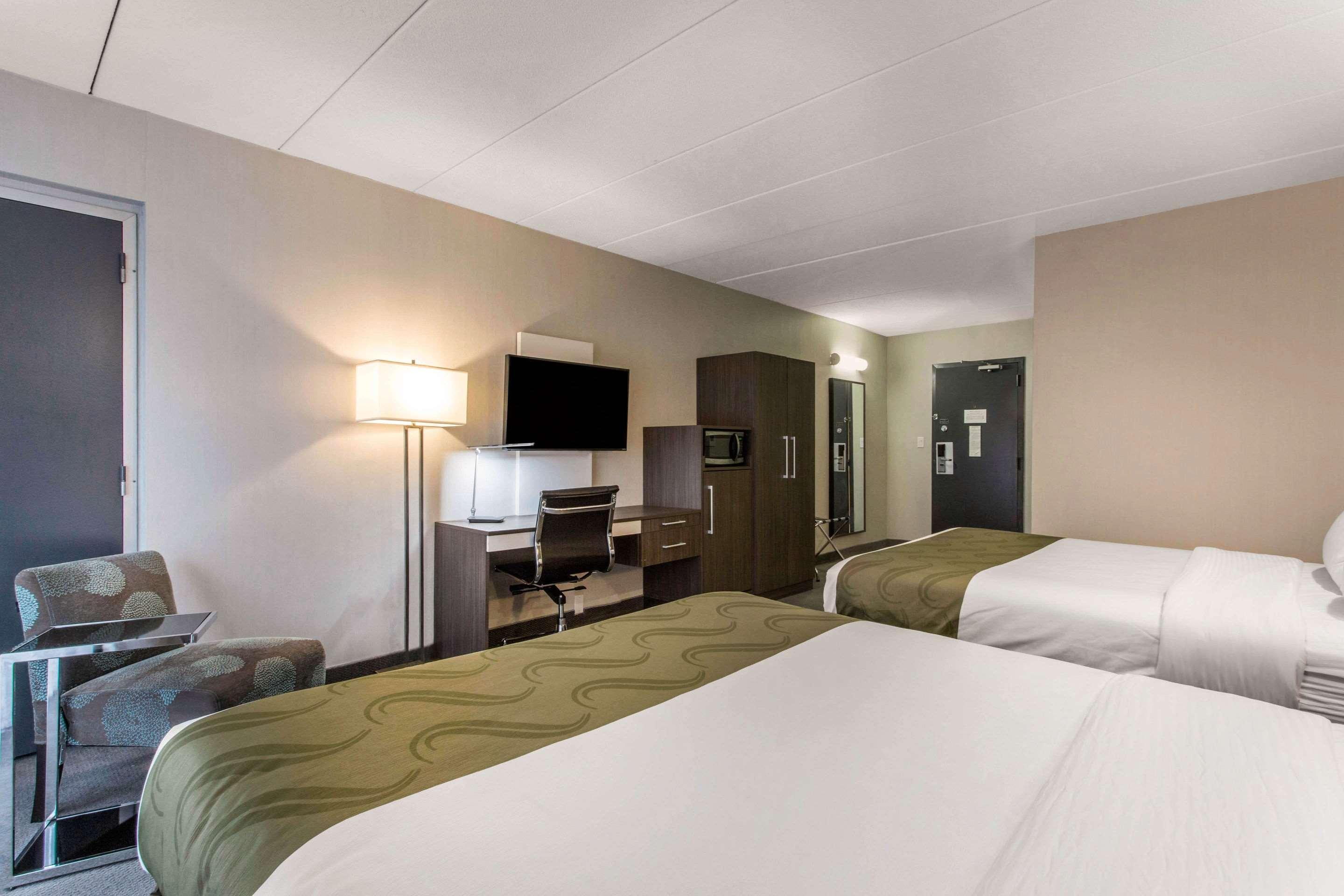 Quality Inn West Springfield Eksteriør bilde
