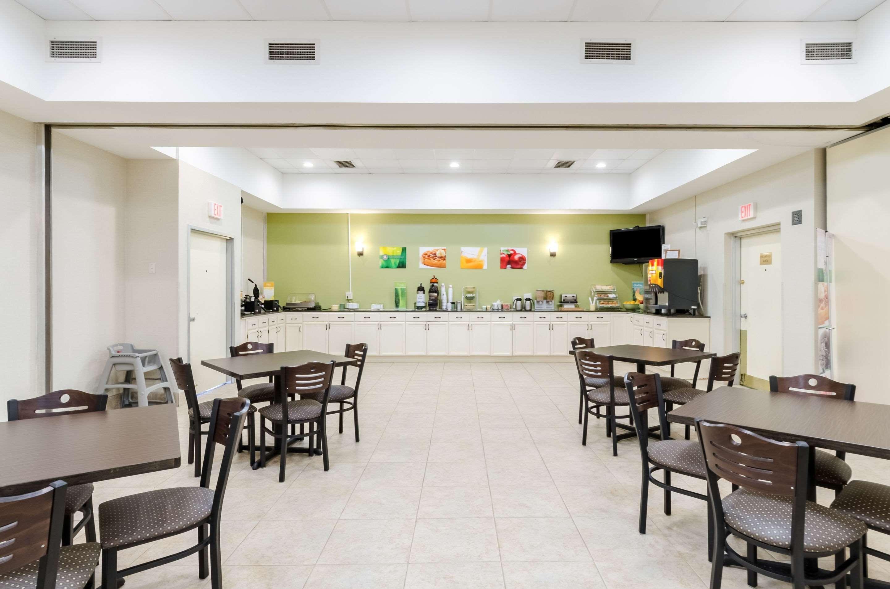Quality Inn West Springfield Eksteriør bilde