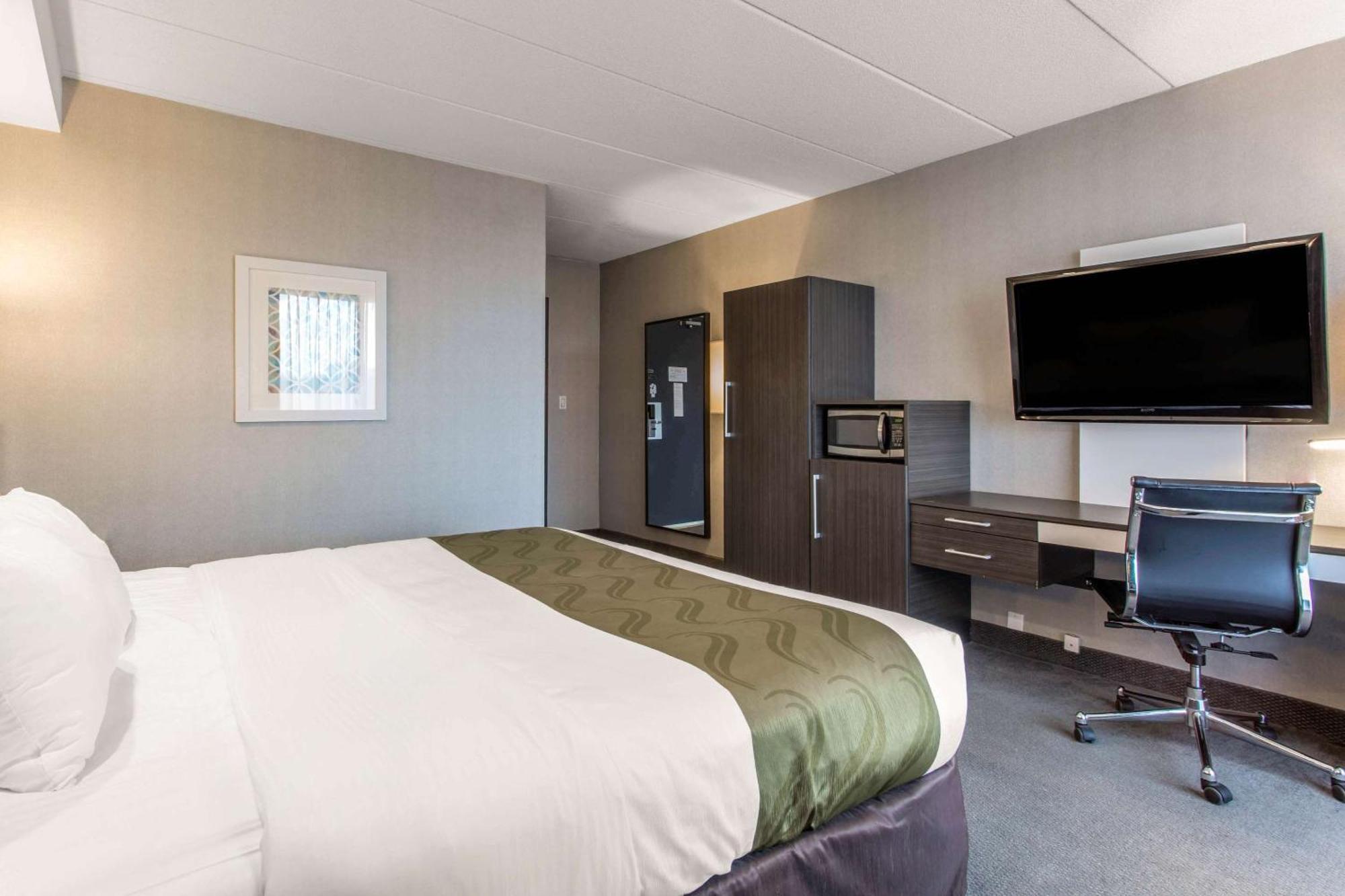 Quality Inn West Springfield Eksteriør bilde