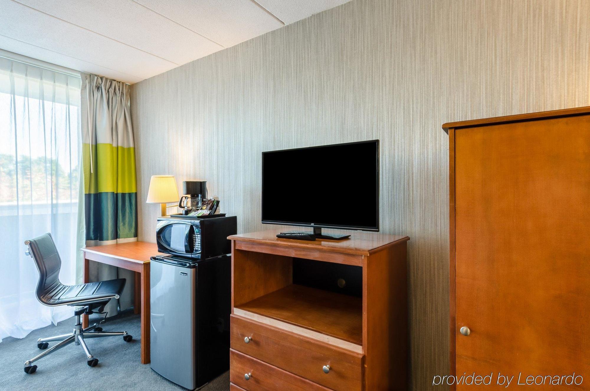 Quality Inn West Springfield Eksteriør bilde