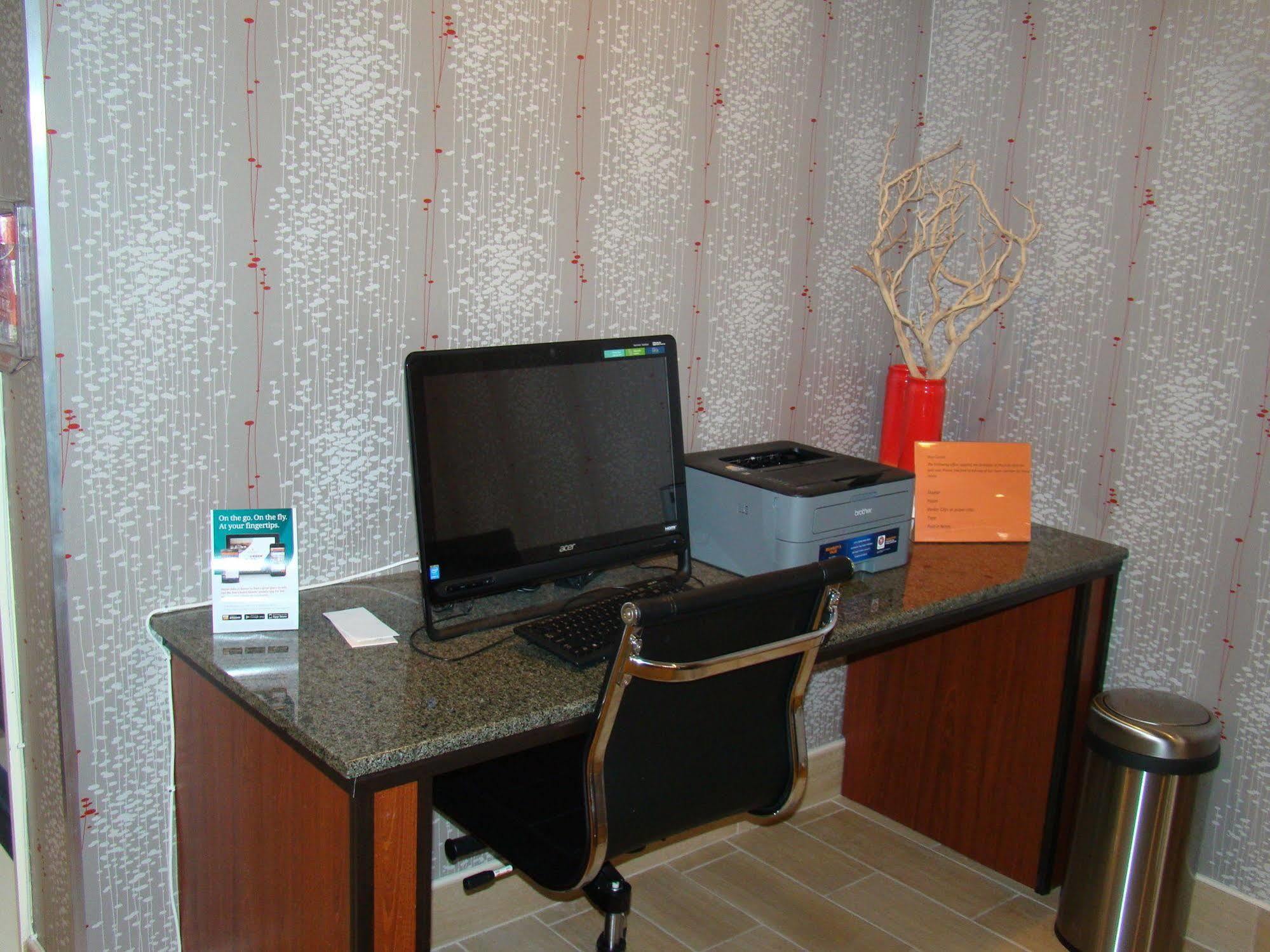 Quality Inn West Springfield Eksteriør bilde